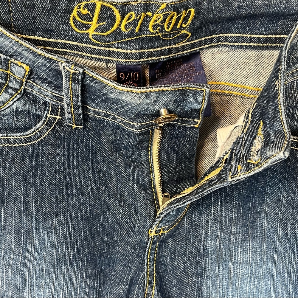 Dereon Straight Jeans women’s color blue. Size. 9/10 - Picture 5 of 14